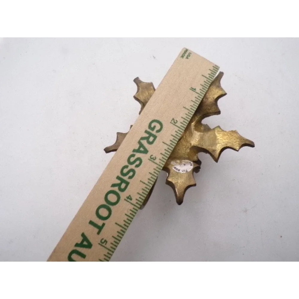 Vintage Brass Holly Leaf Chamberstick Candle‎ Holder Finger Loop Handle Gold